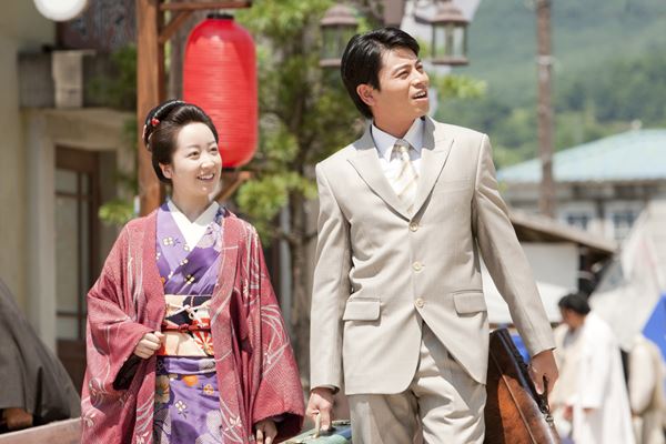 (C)2012「道～白磁の人～」フィルムパートナーズ