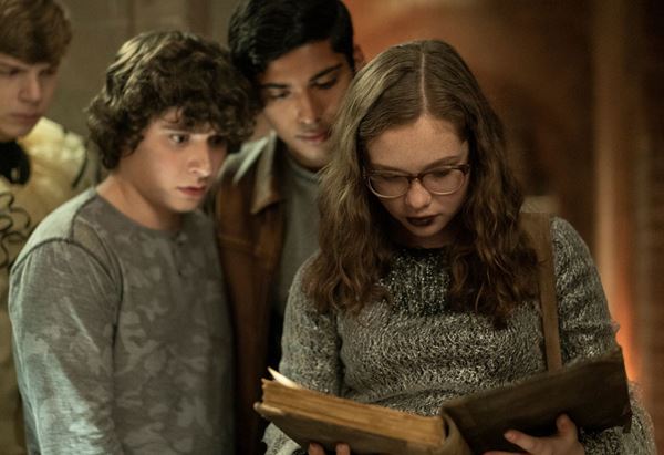 (C)2019 CBS FILMS INC. ALL RIGHTS RESERVED.