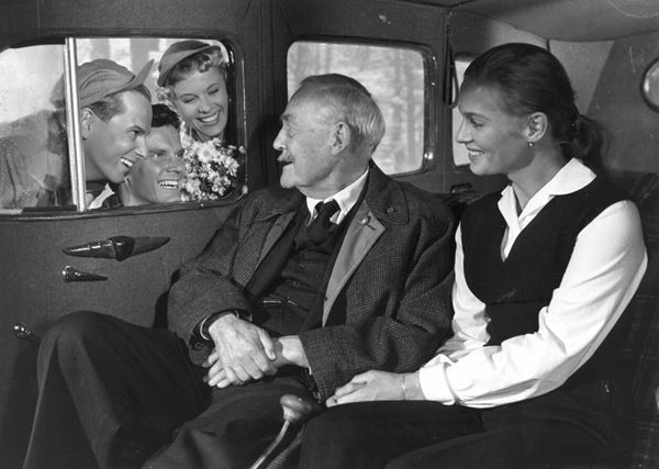 (C)1957 AB Svensk Filmindustri