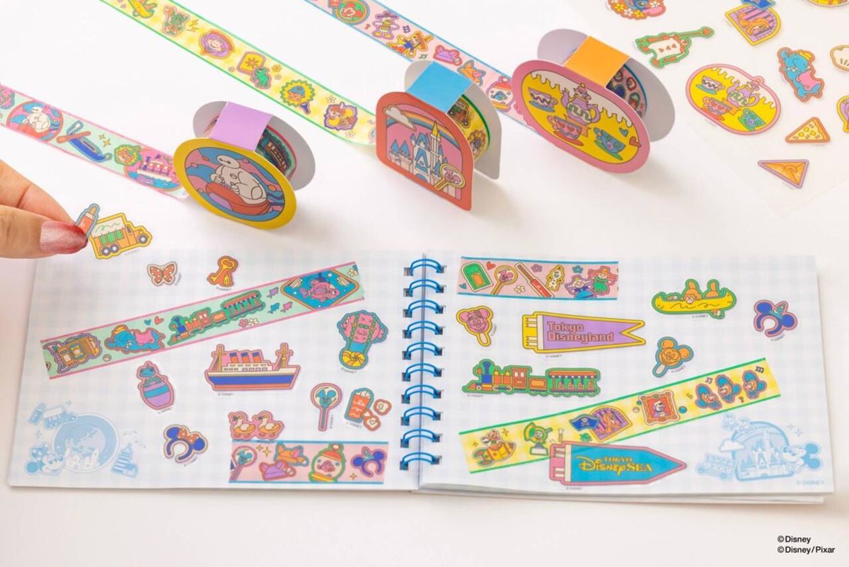 ディズニーで買える！新作「レトロ×文具」グッズが超かわいい～♪ ペン