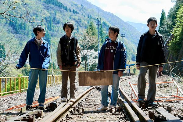 (C)2022「雑魚どもよ、大志を抱け!」製作委員会