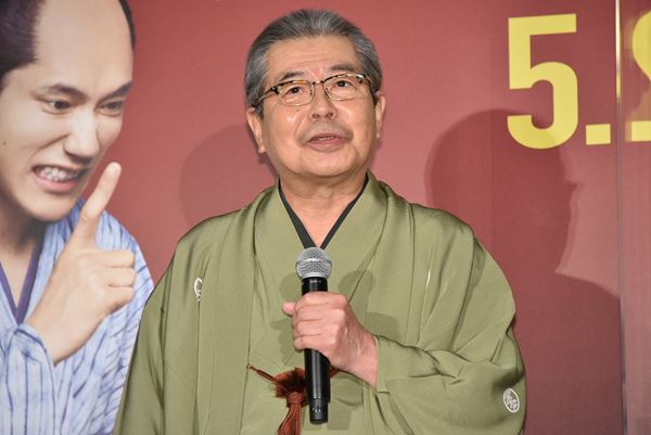 /shared/materials/42f1ce83-1fd6-46fa-b0f4-478ba2d690b8/thumbnail