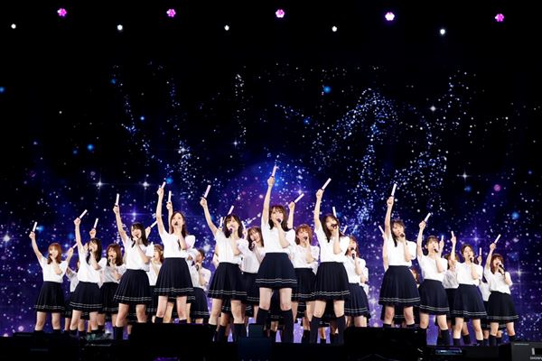 乃木坂46 10周年バースデーライブDVD Amazon.co.jp: 10th YEAR BIRTHDAY LIVE DAY2 (通常盤) (DVD