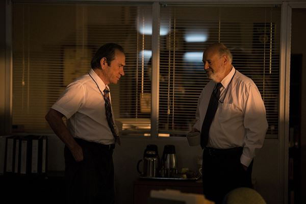 (C)2017 SHOCK AND AWE PRODUCTIONS, LLC.  ALL RIGHTS RESERVED. 