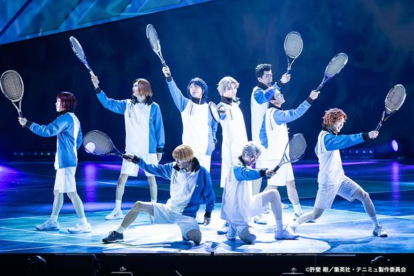ミュージカルテニスの王子様 青学VS氷帝 舞台写真 手塚と跡部が熱くぶつかり合う、テニミュ4th「青学vs氷帝