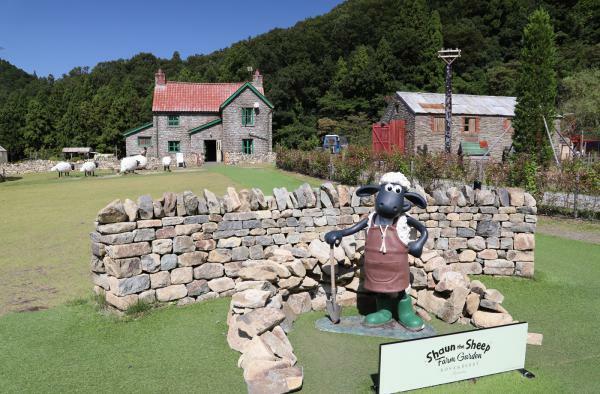 ひつじのショーン　ファームガーデン