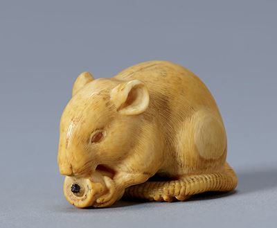 蝋燭に鼠根付　線刻銘「岡友」　京都国立博物館蔵（特集展示「子づくし」）