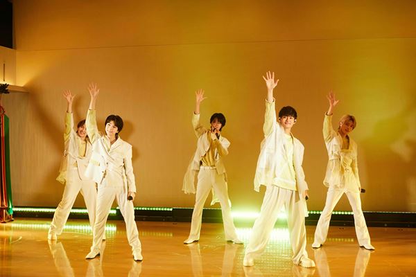 M!LK、新シングル発売日に神社でファンとの縁結びを願う 新曲