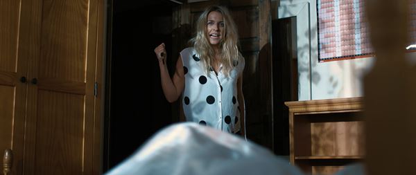 (C)MMXX DARKLINE ENTERTAINMENT. All Right Reserved.