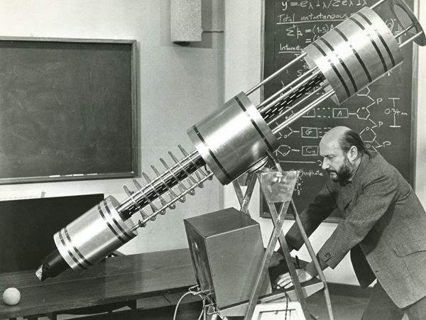 (C) 1973 CYCLONE PRODUCTIONS, INC./VIDCREST. (C) 2005 SUBVERSIVE CINEMA, INC.ALL RIGHTS RESERVED.