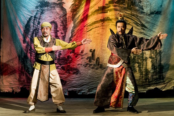 (C)2018 SHOWBOX AND GENERATION BLUE FILMS ALL RIGHTS RESERVED.