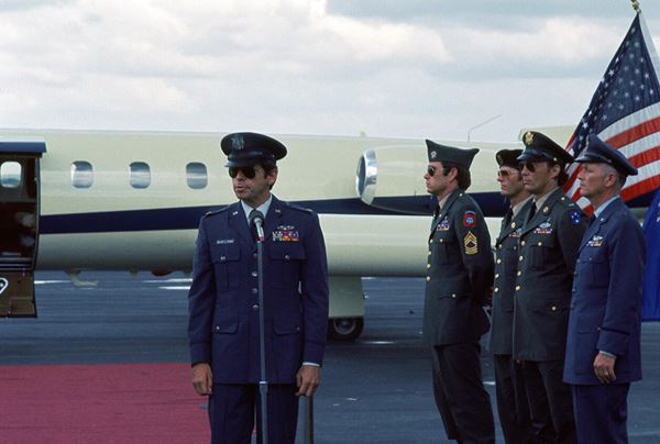 (C)1977 Metro-Goldwyn-Mayer Studios Inc. All Rights Reserved.