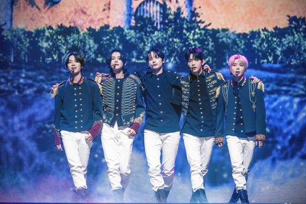 ライブレポート】『TOMORROW X TOGETHER WORLD TOUR ＜ACT : SWEET MIRAGE＞ IN JAPAN』 さいたまスーパーアリーナ公演 の画像・写真 - ぴあ音楽