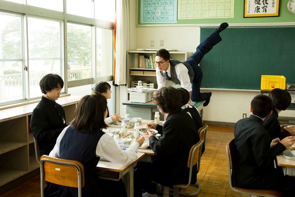 (C)2020「おいしい給食」製作委員会