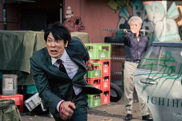 (C)山川直輝・朝基まさし/講談社/ドラマ「マイホームヒーロー」製作委員会・MBS