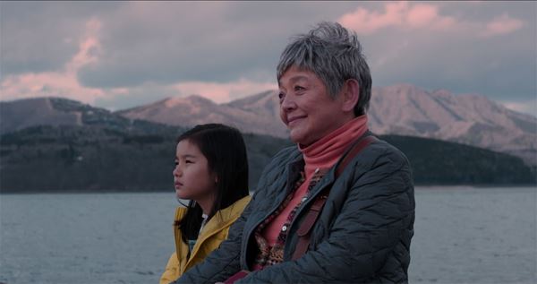 (C)「羊と蜜柑と日曜日」フィルムパートナーズ