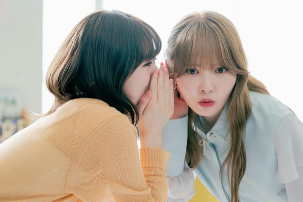 (C)「彩香ちゃんは弘子先輩に恋してる」製作委員会・MBS