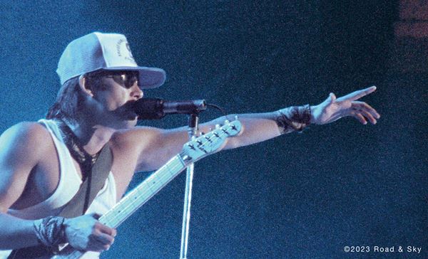 (C)2023 Road ＆ Sky