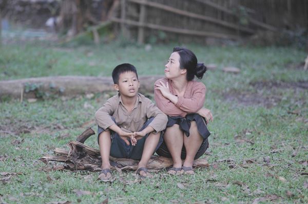 (C)ジャパン-ラオス・クリエイティブ・パートナーズ