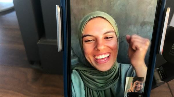 (C)Sepideh Farsi Reves d'Eau Productions