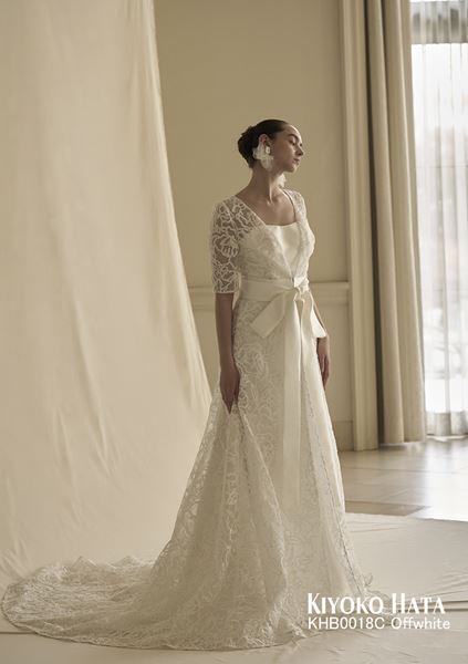 2025新作】「KIYOKO HATA」の最新ウェディングドレス大人可愛い花嫁に