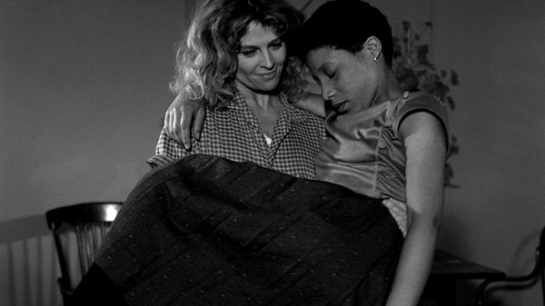 The Gold Diggers (C) 1983 Sally Potter, Rose English, Lindsay Cooper