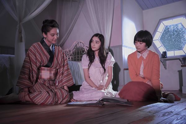 花筐 HANAGATAMI('17唐津映画製作委員会/PSC) 映画『花筐／HANAGATAMI』公式サイト