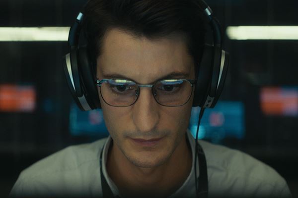 (C)2020 / WY Productions - 24 25 FILMS - STUDIOCANAL - FRANCE 2 CINEMA - PANACHE Productions