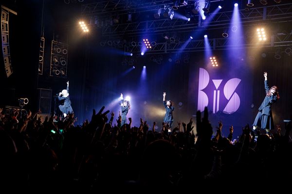 /shared/materials/5b63777a-a139-40a7-a1a0-0e9c8ceae96d/thumbnail