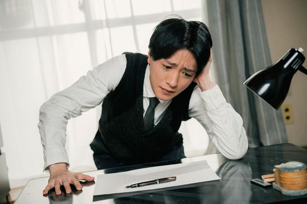 (C)「カフカの東京絶望日記」製作委員会・MBS