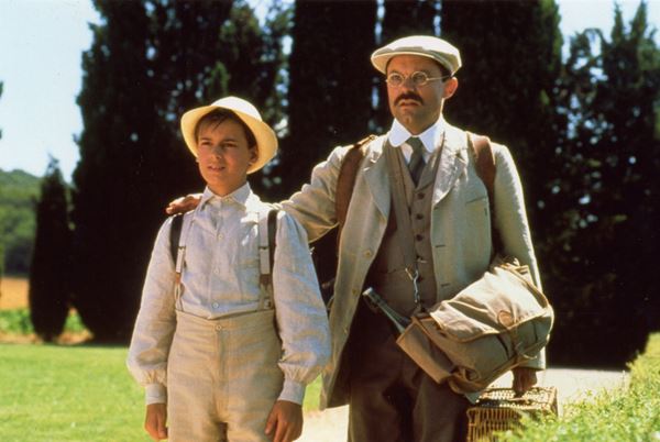 (C)1990 GAUMONT/TF1 FILMS PRODUCTION