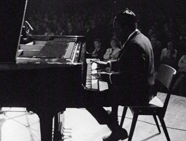 (C)1968 All rights reserved by Michael Blackwood Productions