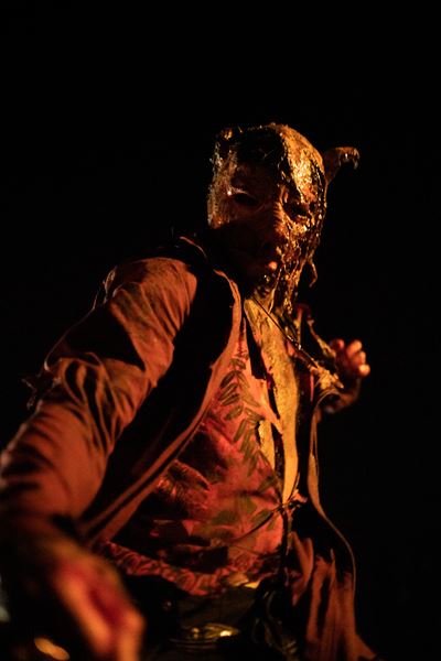 (C)2019 22H22 -APC - CHAOCORP - CINE@ ALL RIGHTS RESERVED