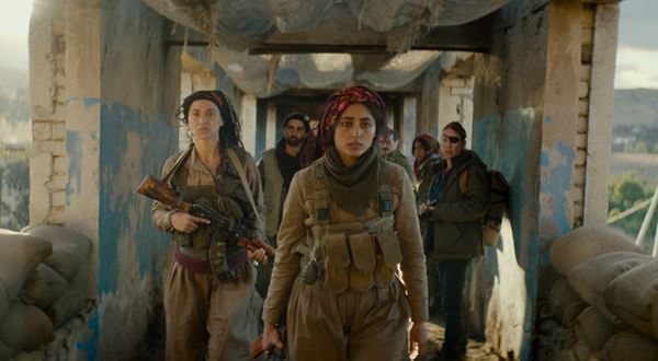 (C)2018 - Maneki Films - Wild Bunch - Arches Films - Gapbusters - 20 Steps Productions - RTBF (Television belge) 