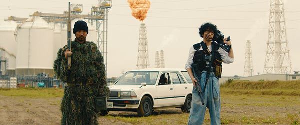 (C)映画「MADCATS」