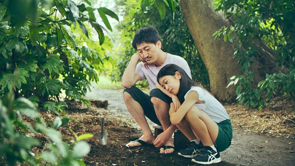 (C)夜のスカート