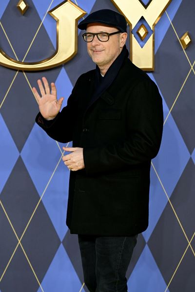 /shared/materials/69044e8f-a3e7-41f2-bff4-b1d785d2880e/thumbnail