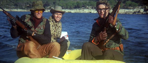 (C)MERCURY FILMS All rights reserved.