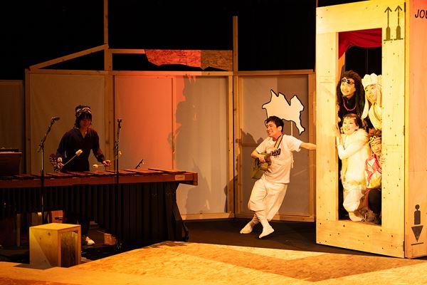 イノシカチョウの初グッズはがま口、「オールザッツ」優勝記念で