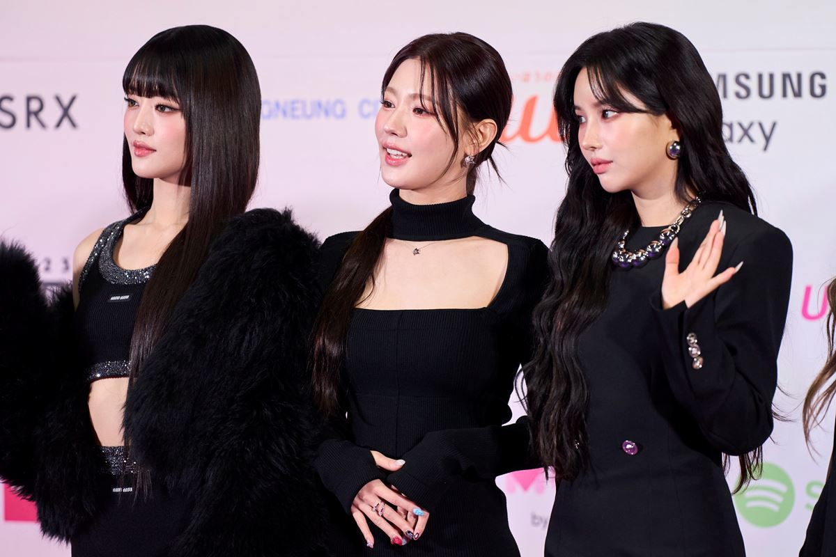 11月28・29日に東京・東京ドームで開催された「2023 MAMA AWARDS」のレッドカーペットDAY2に登場した(G)I-DLE 撮影：伊藤 由圭 (C) CJ ENM Co., All Rights Reserved