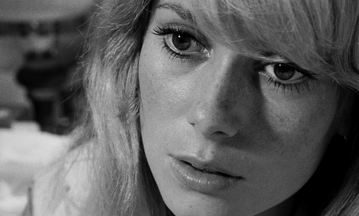 REPULSION (C) 1965 Compton-Tekli Film Productions Ltd. All Rights Reserved.