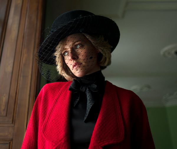 (C)Pablo Larrain　(C)2021 KOMPLIZEN SPENCER GmbH & SPENCER PRODUCTIONS LIMITED