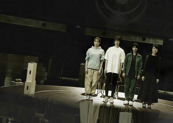 (C) DCTentertainment