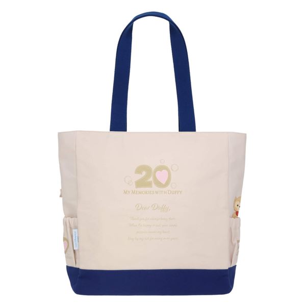 ディズニー】20年の思い出を感じるアートに注目！「ダッフィー