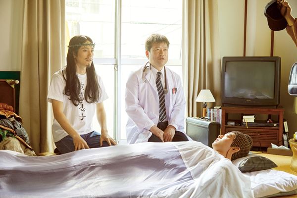 (C)中村 光・講談社／パンチとロン毛 製作委員会