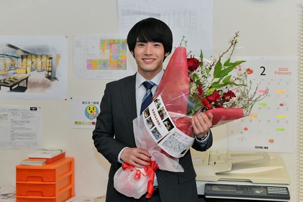 /shared/materials/718392e5-7b95-457f-8712-794a3616c464/thumbnail