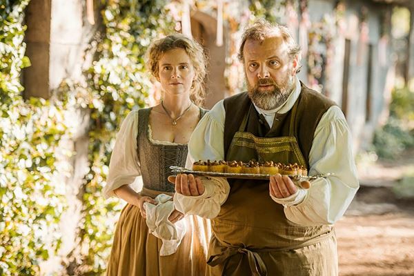 (C)2020 NORD-OUEST FILMS-SND GROUE M6-FRANCE 3 CINEMA-AUVERGNE-RHoNE-ALPES CINEMA-ALTEMIS PRODUCTIONS