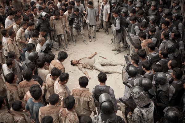 (C)2019 SCREENPLAY BUMILANGIT PRODUCTIONS. All Rights Reserved