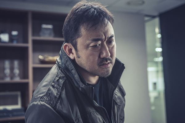 (C) 2018 SHOWBOX, PLUSMEDIA ENTERTAINMENT AND B.A. ENTERTAINMENT ALL RIGHTS RESERVED.