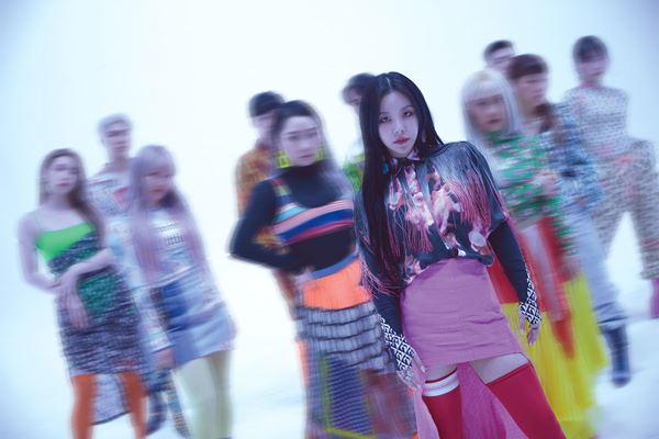 MAMAMOOフィイン、1stミニアルバム『Redd』より「water color